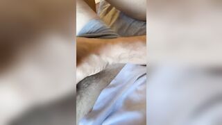 Masutbo mia moglie che mi sbocchina