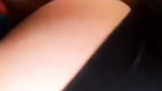 Le piace quando la prendo all'improvviso senza togliere gli slip...