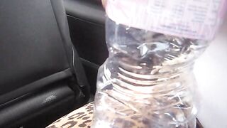 Una bella ragazza si siede sul mio cazzo