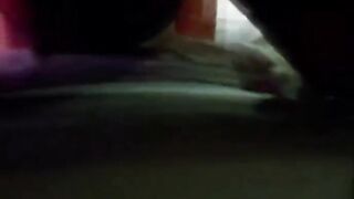 DAI MUOVITI CHE NO NSEI ALTRO CHE UNA TROIA