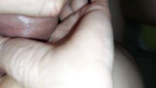 La mia maiala lo prende nel culo così impara !