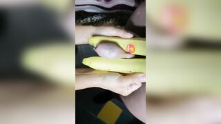 Ci divertiamo con la badante di mia madre novantenne