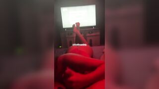 La troia del mio amico sa come farmi contento