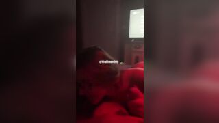 La troia del mio amico sa come farmi contento