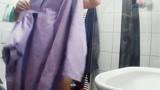 Anteprima del video: Moglie Appena docciata