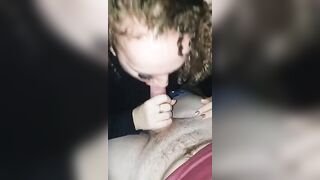 Porcellina bravissima a succhiare la minchi