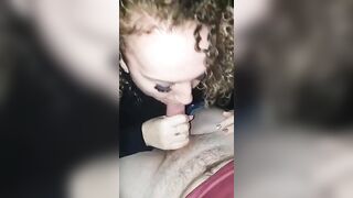 Porcellina bravissima a succhiare la minchi