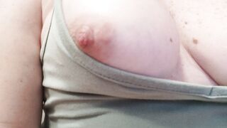 E ORA,  SBORRATELE!!