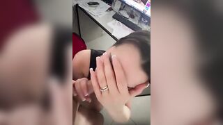 Metto le corna a mia moglie in ufficio con la nuova segretaria