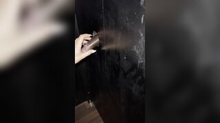 la mia succhia cazzi neri2 al glory hole