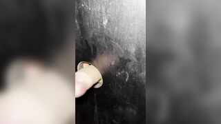 la mia succhia cazzi neri2 al glory hole