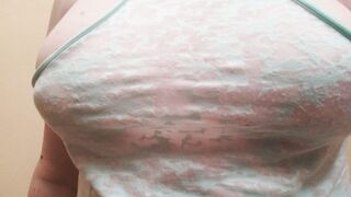 USCIRE SENZA REGGISENO