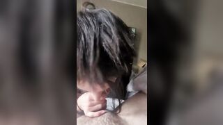 Pompino in POV alla fidanzata italiana porca