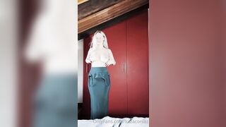 >Le piace gustare e succhiare l'uccell ocon calma