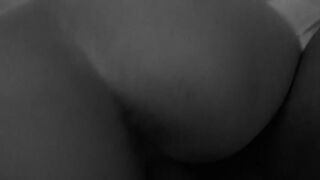 la mia ragazza si fa scopare la figa e gode