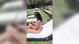 Anteprima del video: Milf tettona scopa un fortunato ventenne