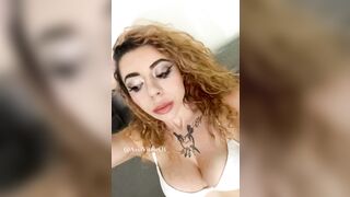 Bionda troia in diretta streaming