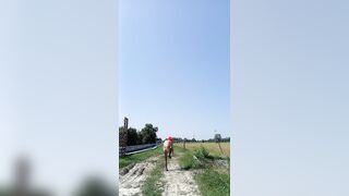 PAMELA CON LA NUOVA CATSUITE