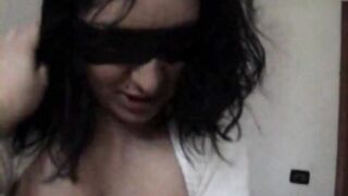 2 ORE DI INSANO PIACERE CON PUTTANE ESASPERATE