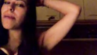 Anteprima del video: Sono la migliore, no?