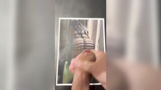 Una bella schizzata sul mio culo