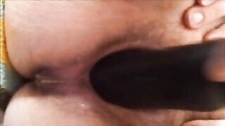 eccola come squirta la cagna