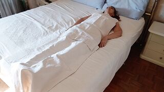 Mia moglie si mostra agli utenti della Rete - parte 1