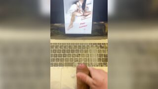 Amico ispirato che ha tanto sperma per me