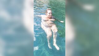 In acque trasparentissime