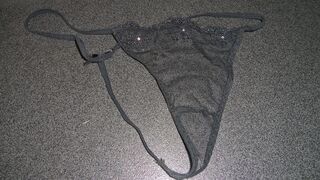 Anteprima del video: Parla a telefono