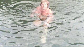 Ancora acque limpide e tranquille