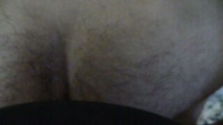 lei gioca con lo strap on