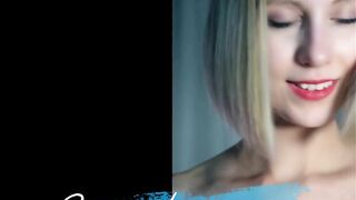 Il suo primo deepthroat con sborrata in bocca