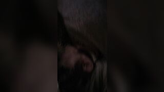 Sborro in un occhio a moglie troia