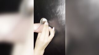 Anteprima del video: la mia piccola sborrata sul viso al gloryhole