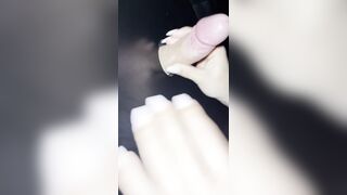 la mia piccola sborrata sul viso al gloryhole