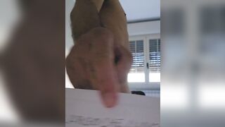 aiutalo a tenere allegro