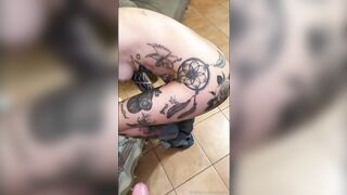 Pompino di San Valentino con sborrata in faccia