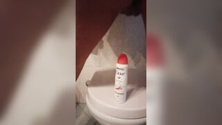 Anteprima del video: Riprovo, ma entra mezzo, ho ancora il buco stretto.